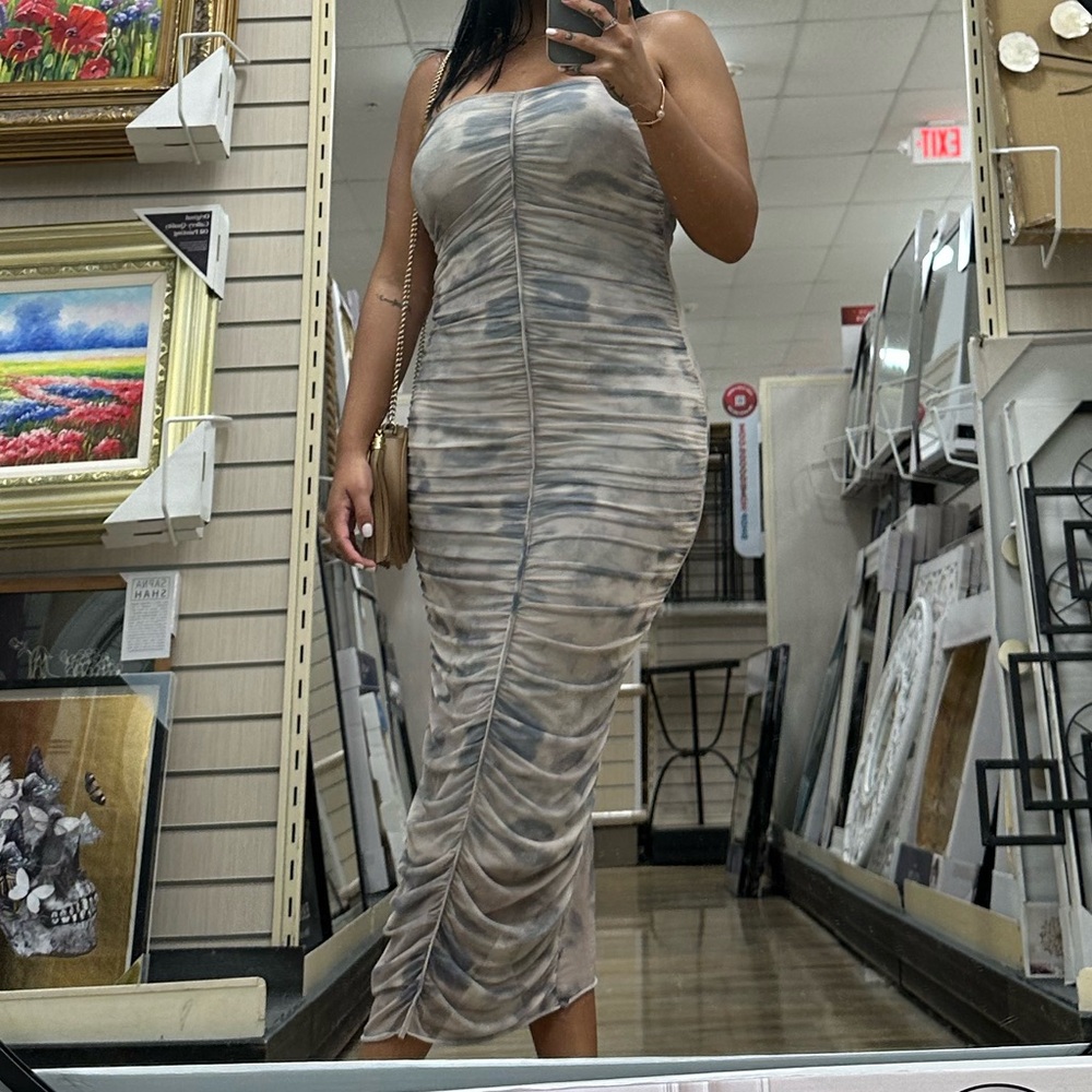 Ara Elegant Gray Fabric